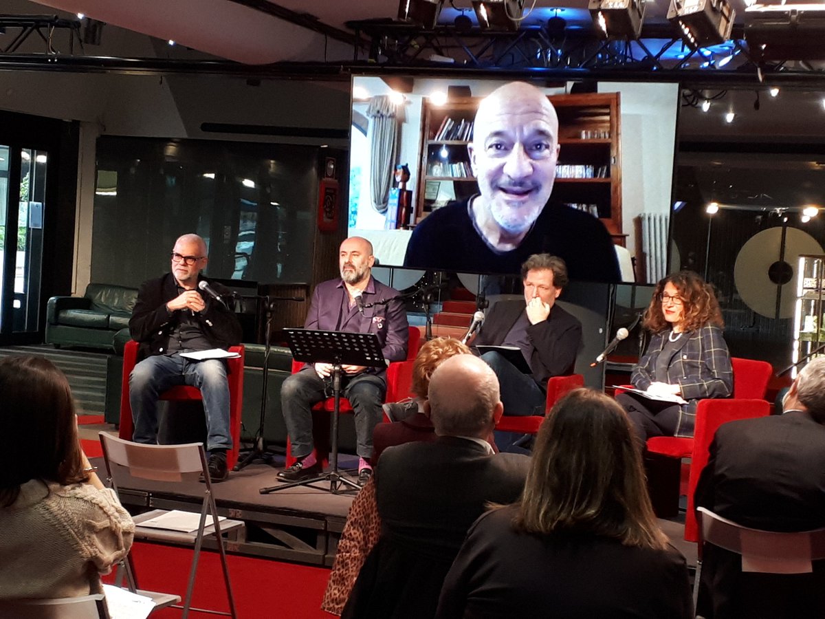 teatrodigenova's tweet photo. Conferenza stampa per presentare le terne del Premio Ivo Chiesa e fare un focus sulla seconda parte della #stagione2122 #humanpride #teatro #Genova #70anniditeatro https://t.co/nASixSYYUM