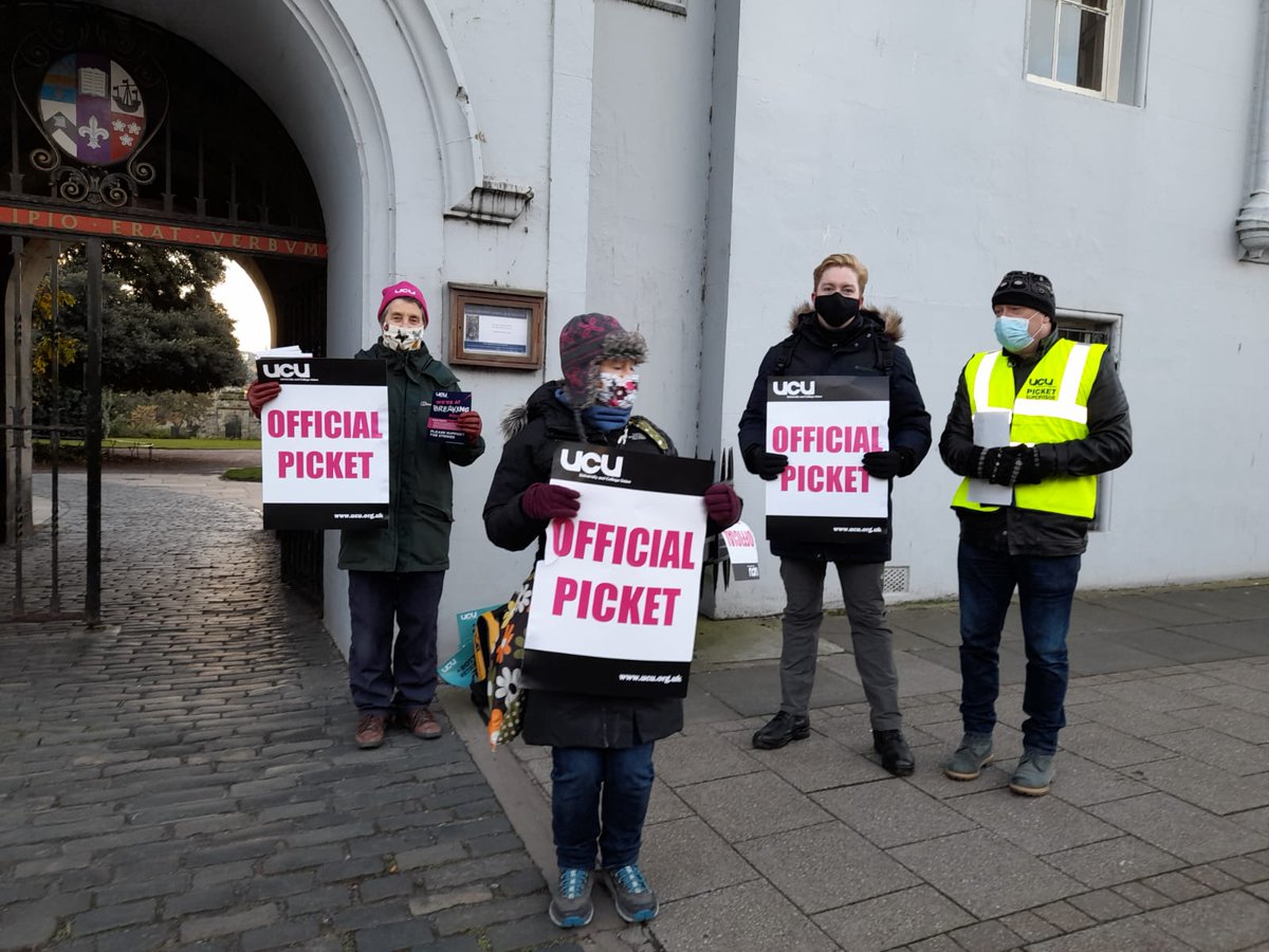 ucustandrews's tweet photo. Frozen but solid on the St Mary's picket today #OneOfUsAllOfUs #FourFights #NotTodayUUK #EverToResist https://t.co/uuFECMXeTl