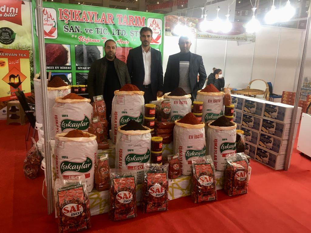 kureysicelik63's tweet photo. Şanlıurfa Gıda İmalatçılar Kooperatif Olarak 8. Gıda Tarım ve Hayvancılık Fuarına 8 Standımız İle Katılım Sağladık. Tüm HEMŞEHRİLERİMİZİ Standlarımıza Davet Ediyorum. @BedirSUZER @CumaliIsikay https://t.co/XjHkKQKgim