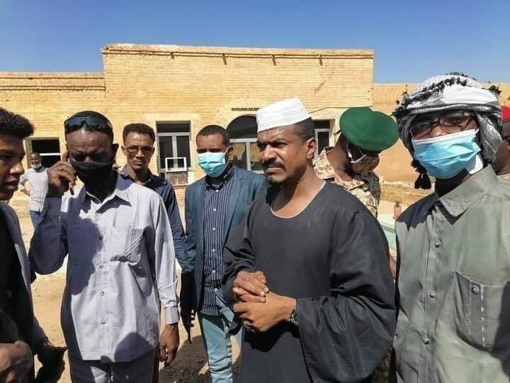 MUAMMAR_SUD's tweet photo. السلطات تفرج عن المقرب من الزعيم القبلي موسى هلال. المفرج عنه عبد الله الملقب بـ "السفنا" من أبرز المعارضين لحميدتي. اعتقلته ميليشيا الدعم السريع عام 2016. وقضى 6 سنوات خلف القضبان بسبب إعلانه التمرد. على البشير.
—————
#السودان #Nov30Coup #مليونية30نوفمبر https://t.co/8My9QYXW2P
