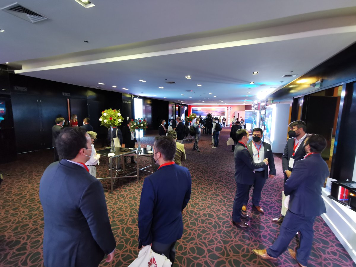 Muy honrado de representar a la academia Chilena, en particular la <a href="/usantamaria/">USM</a>, en el evento #digitalpowersummit de <a href="/Huawei/">Huawei</a> sobre #descarbonización y #transiciónenergética