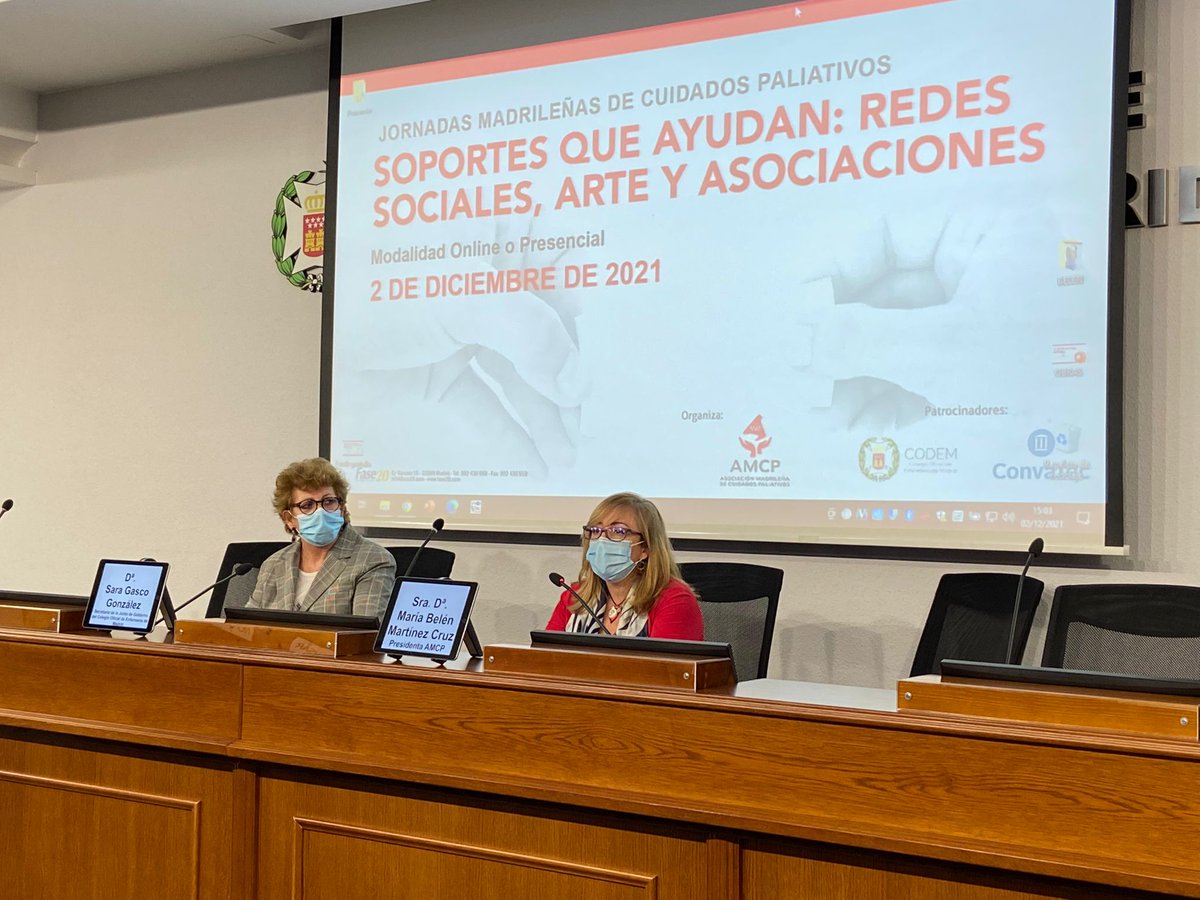 CODEMmadrid's tweet photo. Se está celebrando la #JAMCP2021 organizada por @AMCPaliativos en el salón de actos del @MadridCODEM

La apertura ha corrido a cargo de la secretaria general del CODEM, Sara Gasco y de la presidenta de la Asociación Madrileña de Cuidados Paliativos, Belén Martínez. https://t.co/obgMVYFGnD
