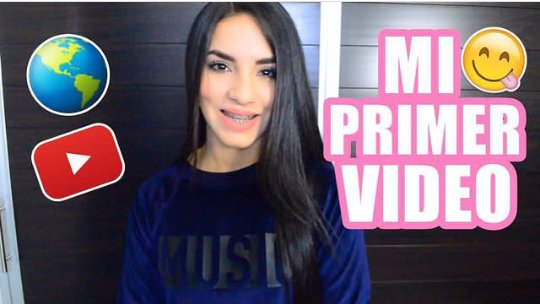by_jukilopa's tweet photo. lloro, hace 5 años mi nena empezó en youtube, y más tarde se convirtió en una de las personas más importantes en mi vida, kim te amo tanto, estoy muy orgullosa de ti y de todo lo que logras, feliz aniversario #5 <3 https://t.co/hwCt4GzNGn
