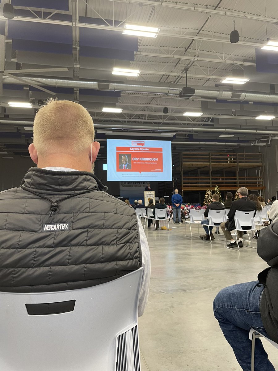evalentinestl's tweet photo. Inspiring program this morning @ConstructforSTL as the industry pulls together and focuses on growing our workforce. #StlBuilder #Diversity #McCarthyBuild https://t.co/XPQaBYC7l5
