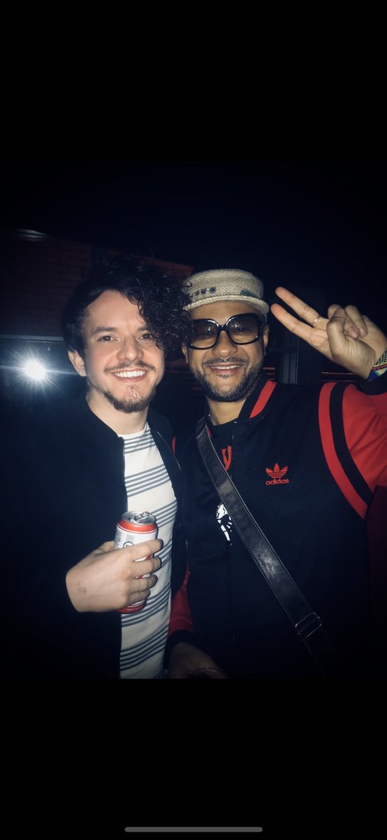 Matt5thbeatle's tweet photo. @ahintofmayhem @ApolloJunction No shame being behind our fellow Leeds friend @nightmaresonwax that new album is bees knees. Nice guy as well we had a chat a few years back..waiting for that remix 🤔🧐🥴 https://t.co/e61vux3lB3