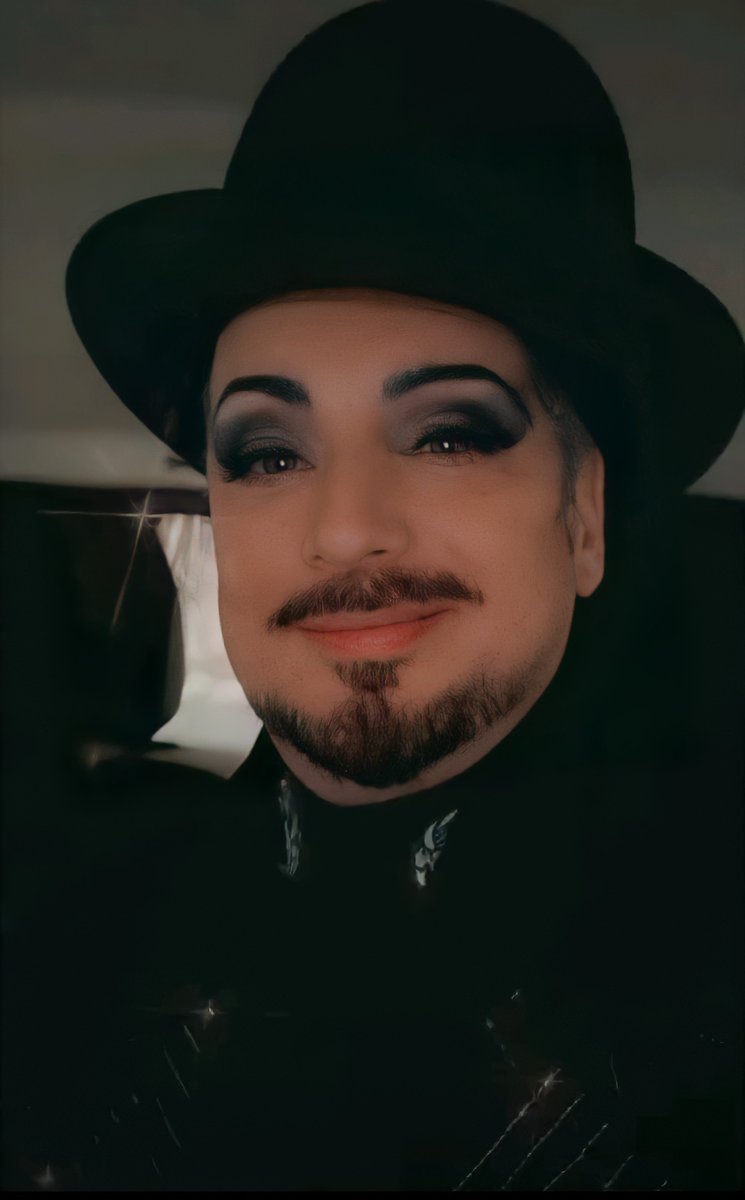 BoygeorgeBrazil's tweet photo. So beautiful!! 😍❤ https://t.co/HQd9kSzSyX