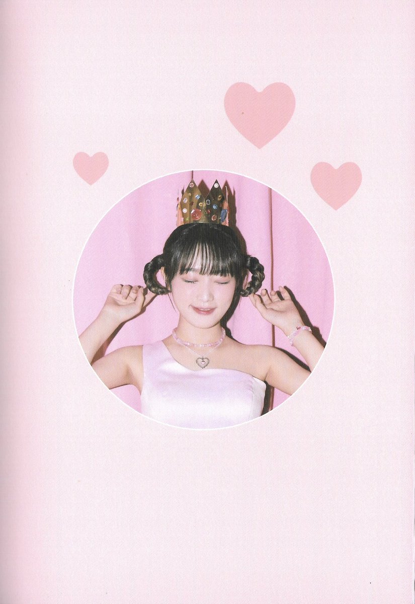 OgE929's tweet photo. About Yena #최예나 
Chapter 5. 스캔본 https://t.co/GaLJi12Q4N