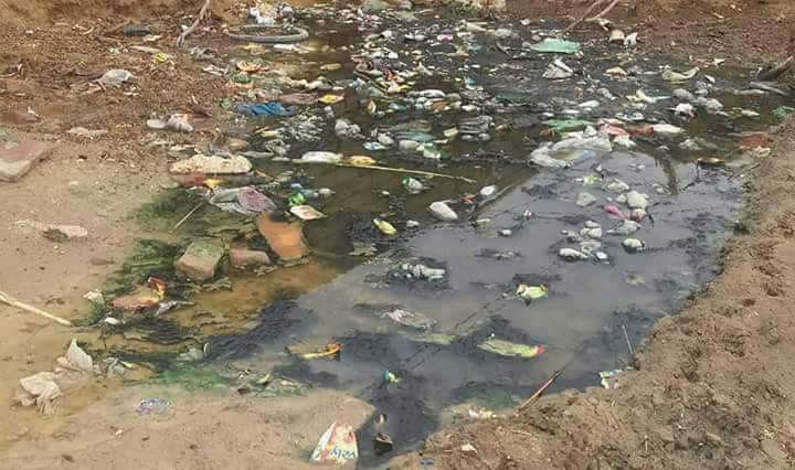 habibbugti3's tweet image. گندے نالوں کا پانی سڑکوں پر ڈیرہ بگٹی میونسپل کمیٹی سے کوئی پوچھنے والا نہیں۔
#CorruptLocalGovtDerabugti