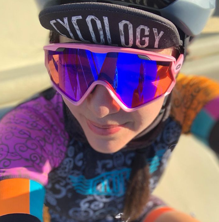 CycologyJ's tweet photo. CYCLING BEAUTY🥰
EXTRA LUCKY CHAIN
https://t.co/nPkGgBgNei
THKS REPOST@blanch7506
Adivino tu intención
Tienes ganas de subir a verme
Pero hoy ya no soy yo.....
#ceratimelero
#coloressantos
#mood
#cyclingdays
#cycology_gear https://t.co/YMd5VruVrr