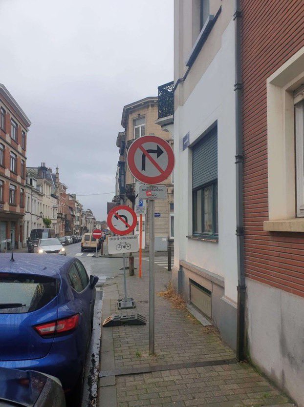 amn_69s's tweet photo. - parle moi pas
- *vu*
-  tu met un vu en plus ? https://t.co/aDmAFlblAt