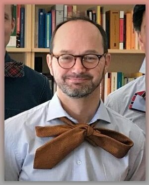 SBomrud's tweet photo. Socialdemokratiska kvinnor som är kritiska till kladdaren @TomasEneroth utnämning till statsråd törs inte framträda med vare sig namn eller bild. Det säger en hel del om det diktatoriska ledarskapet inom @socialdemokrat.  S är det största hotet mot vår demokrati. #svpol #eneroth https://t.co/1NVjtbOSnS