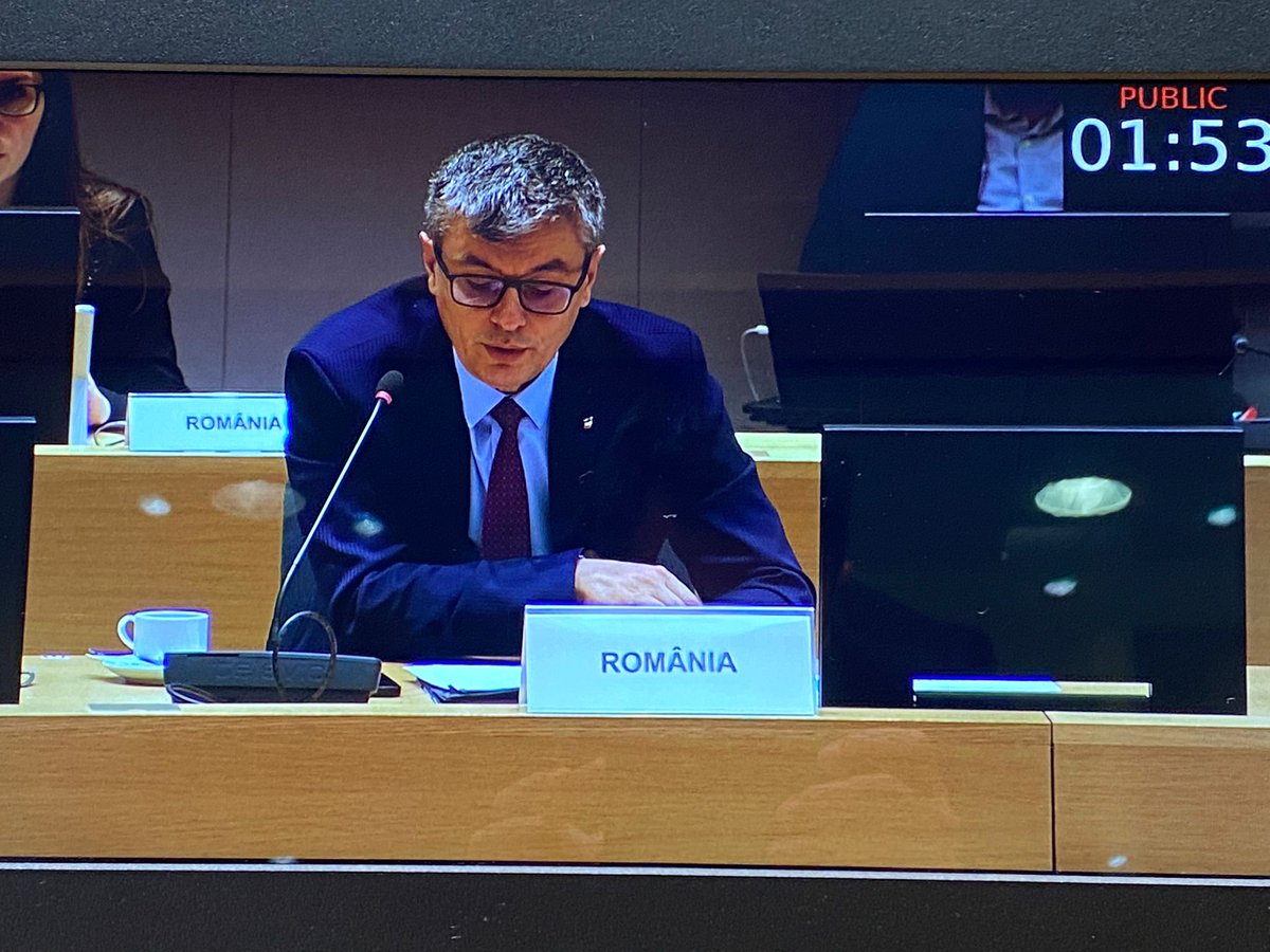 vpopescu68's tweet photo. Today at #energy ministers council
RO on energy prices:
➡️our national measures focused on the protection of consumers
➡️RES, natural gas &amp; nuclear-key technologies 
➡️ the market design - final consumers should pay the right price and be protected from excessive price volatility https://t.co/AgKfPiC3pz