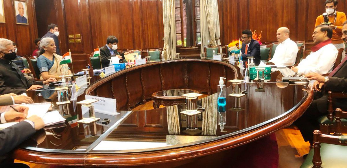 Had the pleasure of meeting with #India Finance &amp;  Corporate affairs Minister, Smt. <a href="/nsitharaman/">Nirmala Sitharaman</a> y'day. We discussed a range of aspects pertaining to bilateral economic cooperation with a view of enhancing collaboration. Partnerships such as this are vital for the future of #lka