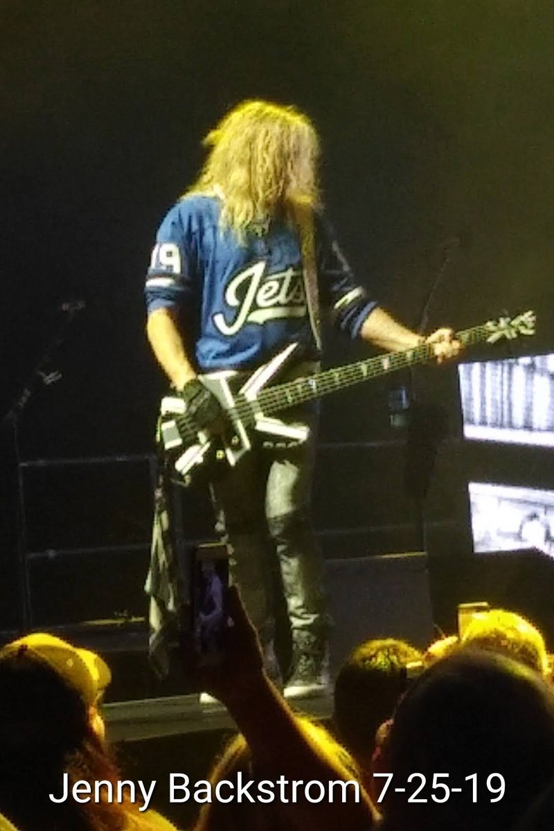 HAPPY BIRTHDAY TO MY FOREVER #RockGod Rick Savage!! Wishing you the very best on your special day!
@DefLeppard #Sav #RickSavage #DefLeppard https://t.co/YSkL2Vl8QC