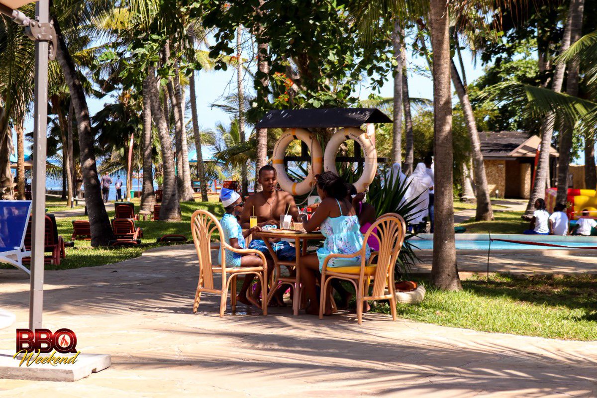 barbequeweekend's tweet photo. More Magical Moments this December. Weβre set to make your Wekeends worthwhile. βοΈ β±
#BarbecueWeekend #Events254 #254fashion #254publicity #IgersKenya #MagicalKenya #TembeaKenya #Weekend #explorepage https://t.co/AfPJhJ8blU