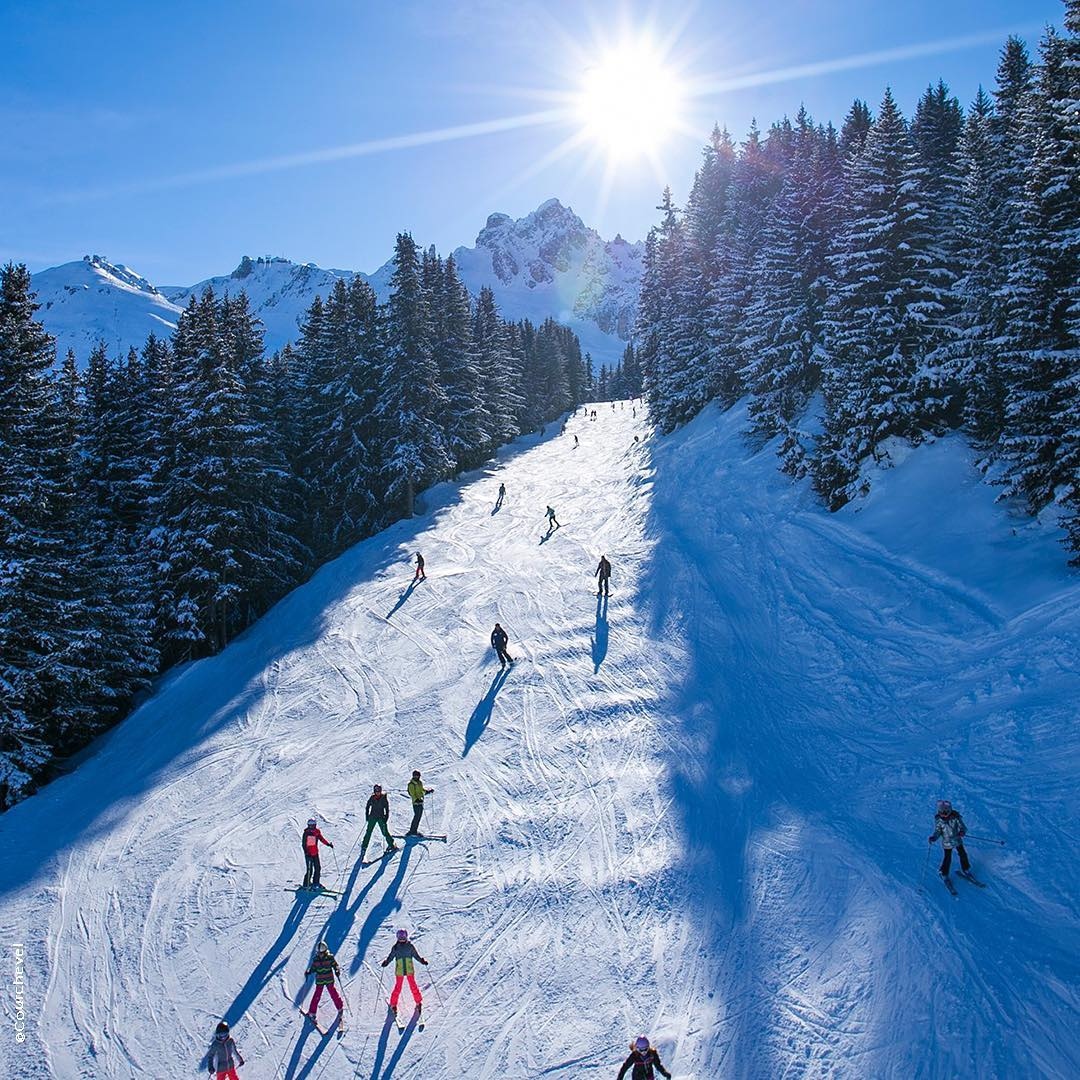 Westay's tweet photo. A new season starts in Courchevel! We wish you a beautiful winter season to all of you ⛷

#barrierelesneiges #courchevel #barrieremoments #lhwtraveler
#barrierelesneiges #barrieremoments #courchevel https://t.co/ONtoe6NgIb