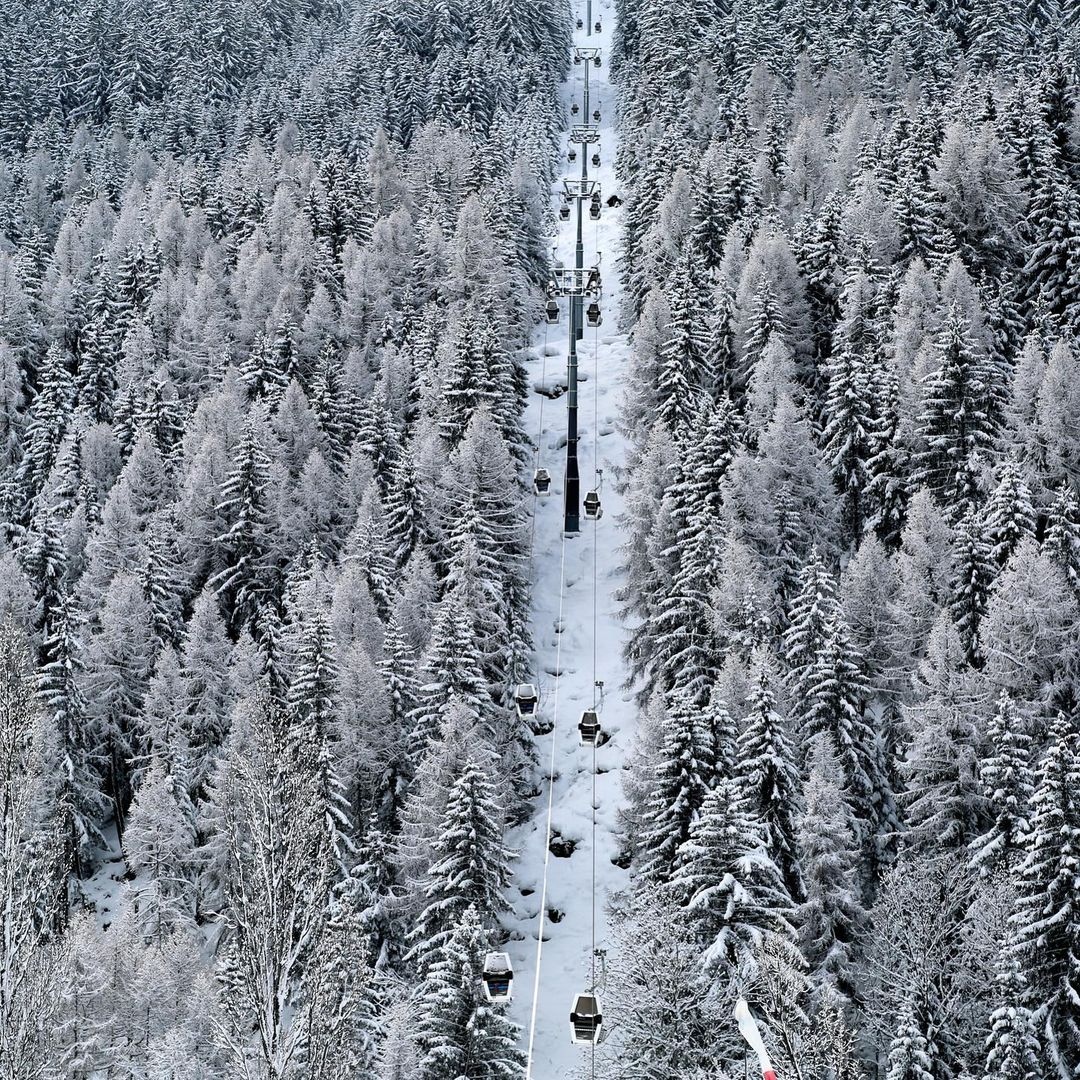Westay's tweet photo. A new season starts in Courchevel! We wish you a beautiful winter season to all of you ⛷

#barrierelesneiges #courchevel #barrieremoments #lhwtraveler
#barrierelesneiges #barrieremoments #courchevel https://t.co/ONtoe6NgIb