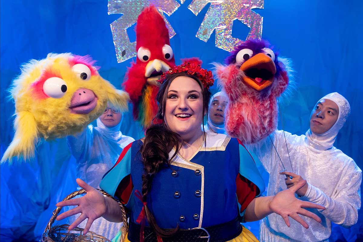 TeatroMAD's tweet photo. REVISTA TM - 💥 Planazos familiares para el puente de diciembre 🎭

Descubre las mejores propuestas familiares y de teatro infantil para vivir un puente fantástico con los peques, y no tan peques, de la casa. 🤩 

¡A disfrutar! 👉  https://t.co/D2XlS20KXO https://t.co/NIru83X4v1