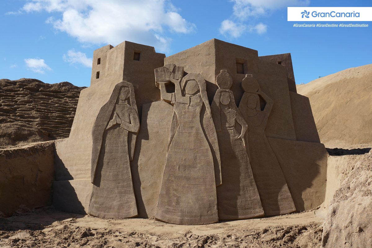 The #BelénDeArena returns to Las Canteras Beach in Las Palmas de Gran Canaria. Large Nativity scene sand sculptures that year after year, marvel and surprise all visitors. From the 3rd Dec. 2021 to 7th Jan., 2022.
Don’t miss it!

#GranCanaria #SoMuchToLiveFor
