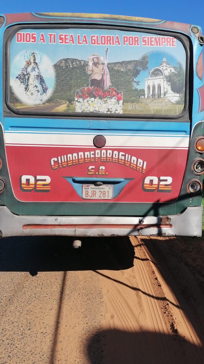 dinatranpy's tweet photo. #ControlEnRuta | Hemos sancionado a una unidad de la Empresa Ciudad de Paraguarí por realizar servicio de transporte con ITV vencido, la unidad fue demorada y sus pasajeros reubicados en la Emp. Salto Cristal. Esta intervención se realizó sobre la Ruta Nacional Nº 1. https://t.co/iN6bXqDzu0