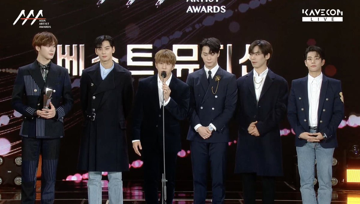 ASTROThailand's tweet photo. [🎉] ขอแสดงความยินดีกับหนุ่มๆ #ASTRO ที่ได้รับรางวัล Best Musician Award ภายในงาน 2021 Asia Artist Awards (AAA) ค่ะ!!🥳👏

#베스트뮤지션상_아스트로_축하해 #아스트로 https://t.co/2oVoIFpVNI