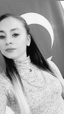 Şimdi de adı Aylin. 
İsimler değişiyor, cinayetler bitmiyor. Lanetliyoruz !
#AylinAlkutay