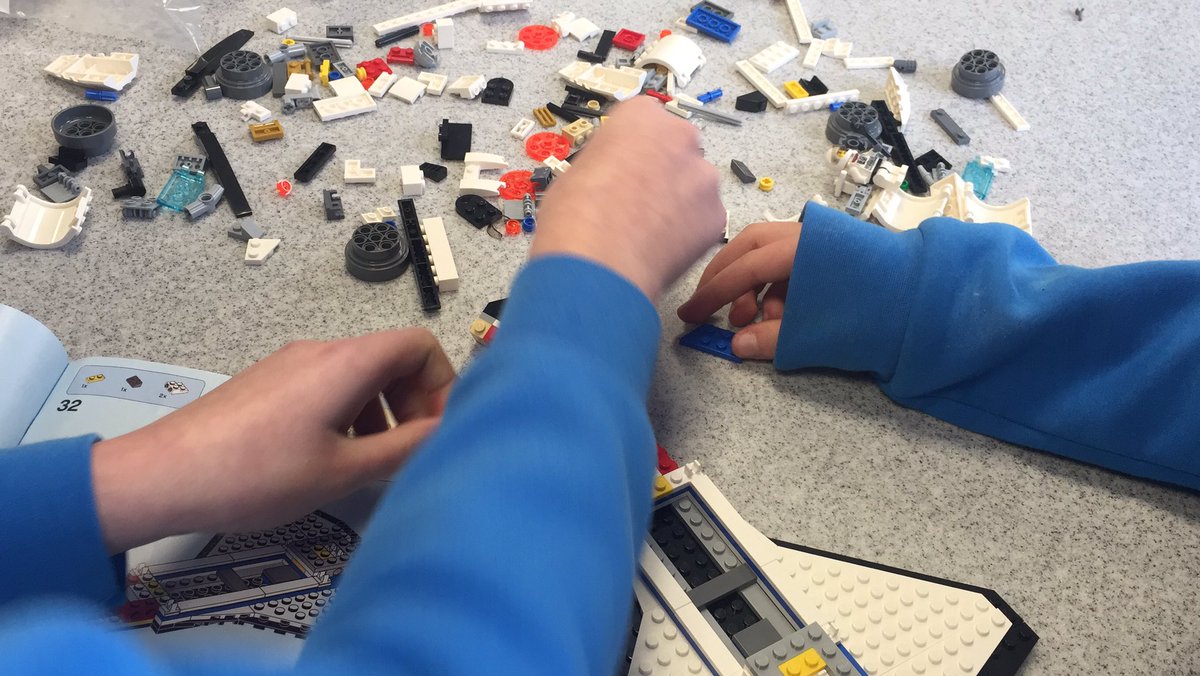 doctormacb's tweet photo. Awesome post prelim activity to stimulate discussion on risks and rewards associated with space travel #LEGO https://t.co/moOaemoJPL