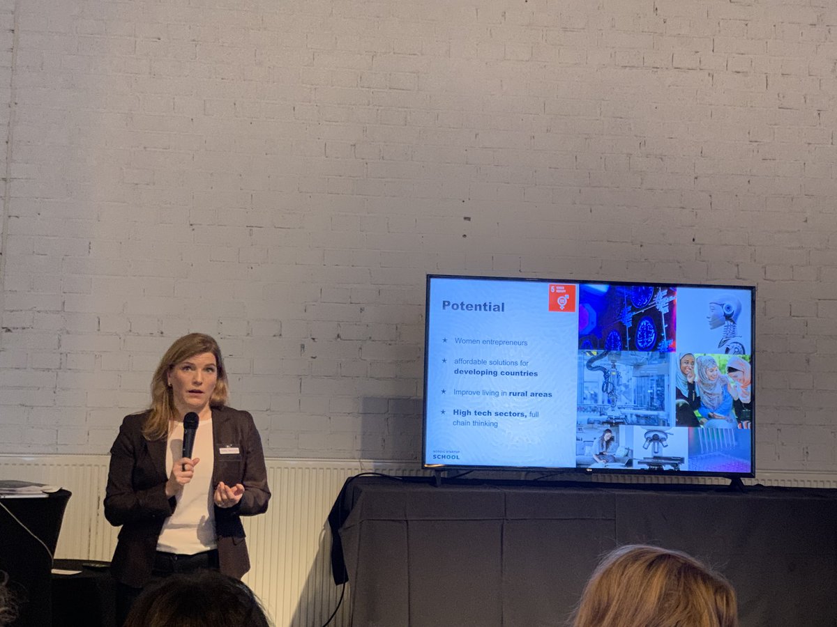 Mirva Nevalainen from ⁦<a href="/SchoolStartup/">Nordic Startup School</a>⁩ introduced the potential for #impact #ventures in #oxygen2050 and #nss event for #impact #entrepreneurs and #investors