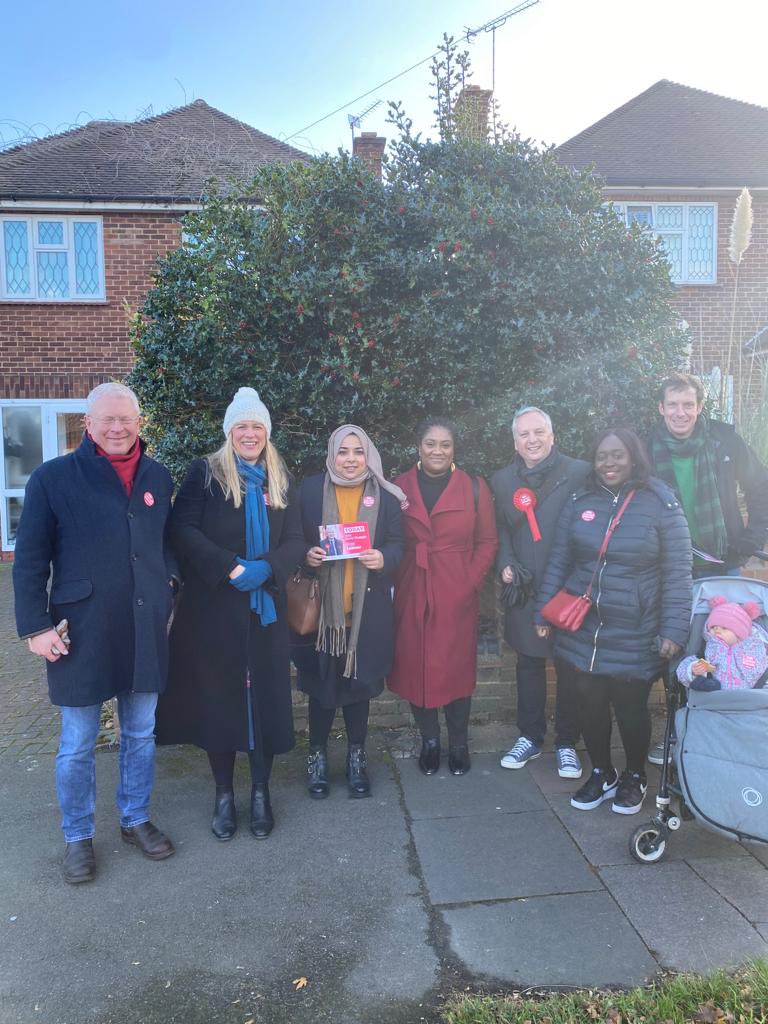 ApsanaBegumMP's tweet photo. Today is polling day for the Old Bexley and Sidcup by-election 🗳 

Out with our Labour candidate @danfrancis02 on the doorsteps sending a clear, strong message to this failing Tory government. #VoteLabour 🌹 https://t.co/m9dLZHkeZM