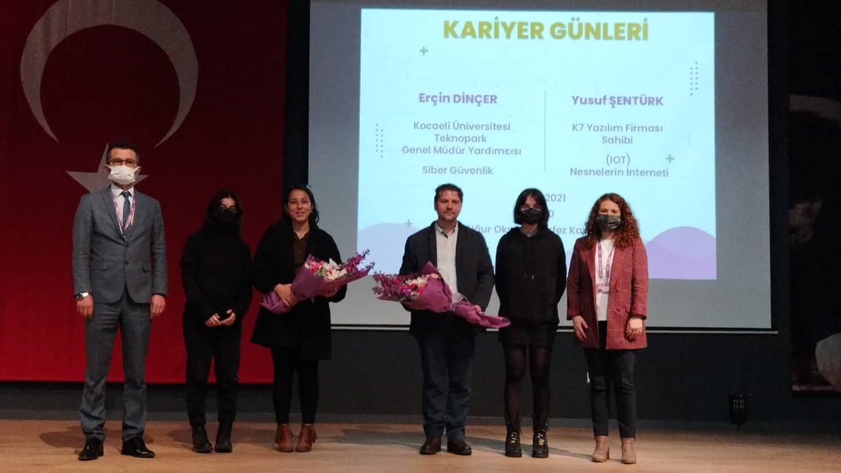 KOUTeknopark's tweet photo. TeknoOkul programımız kapsamında gerçekleşen Uğur Okulları Kariyer Günleri'nde Genel Müdür Yardımcımız Erçin Dinçer Siber Güvenlik ve K7 Yazılım firması sahibi Yusuf Şentürk Nesnelerin İnterneti konusunda sunumlarını gerçekleştirdiler. Bizi ağırladıkları için teşekkür ederiz. https://t.co/ypuaG9LDsp