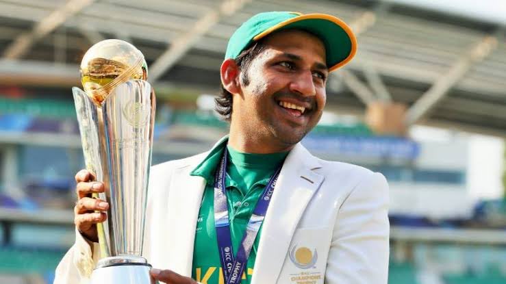Shoaib_Jatt's tweet photo. پہلے ٹیم پھر بنچ اور اب اسکواڈ سے بھی باہر کردیئے گئے https://t.co/LcjQxwfXzt