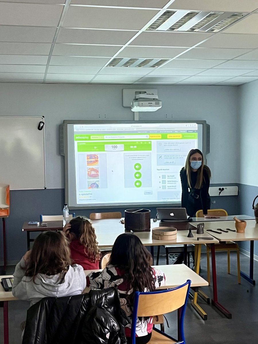 InspeCorsica's tweet photo. 💪🏼🥳 Oghje si festighjeghja a lingua corsa à l’INSPE https://t.co/9OHUgkUvyv