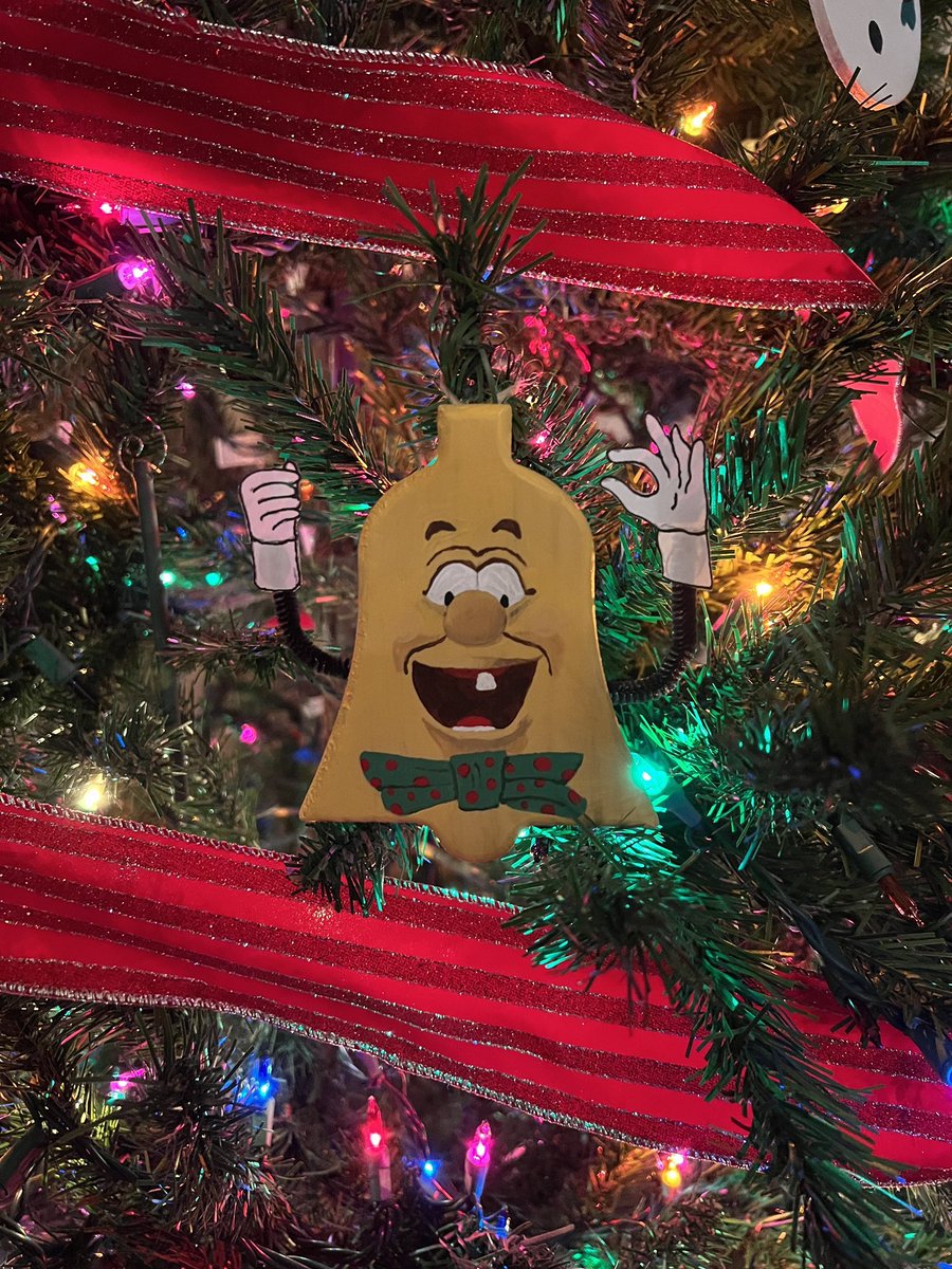 ClaymationXMas's tweet photo. Great job @ShmeckaBeks! #LetsWassail #ILostMine #ClaymationChristmas https://t.co/C5eKhzli0l