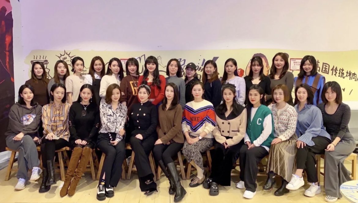 sunflower4152's tweet photo. This winter, let's get together again.🥰🥰 https://t.co/97YruDyWGQ