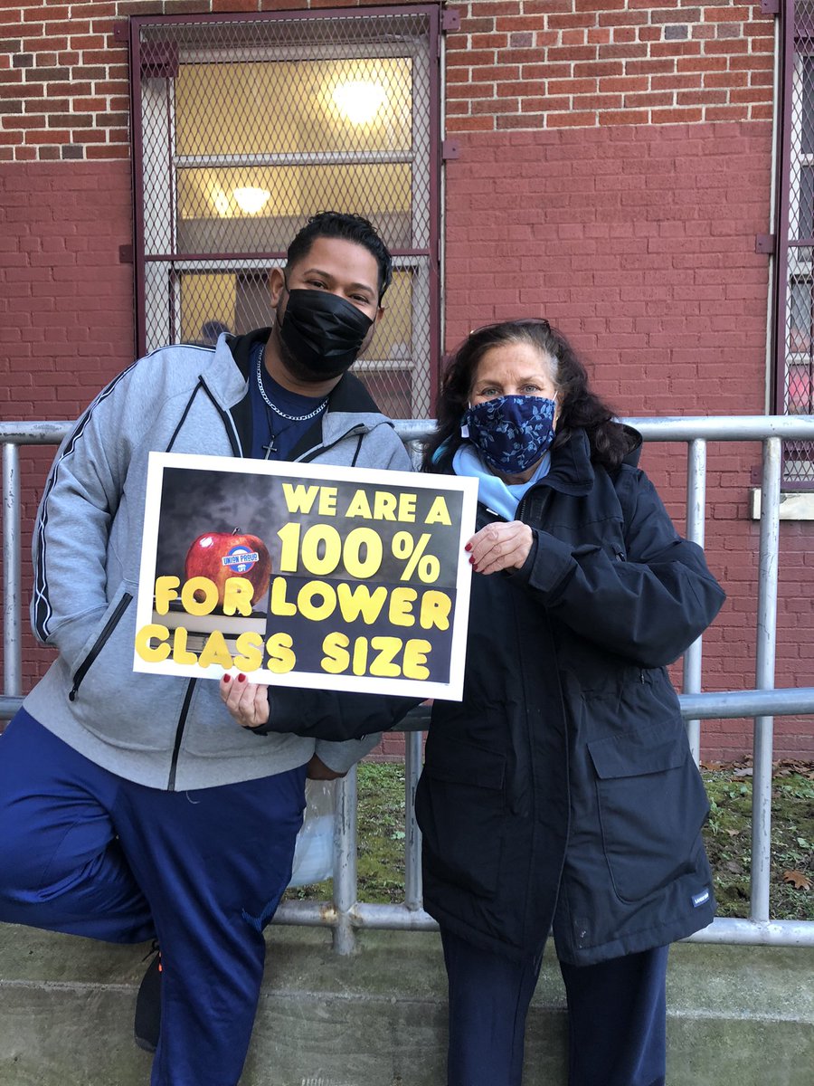 Karen135Q's tweet image. All students need lower #ClassSize #UFT  #NYCMayor @EducateNY  @NYCSchools @UFTUnity @UFT_Elementary @UFT_D29q @D29Shines @CoreyinNYC