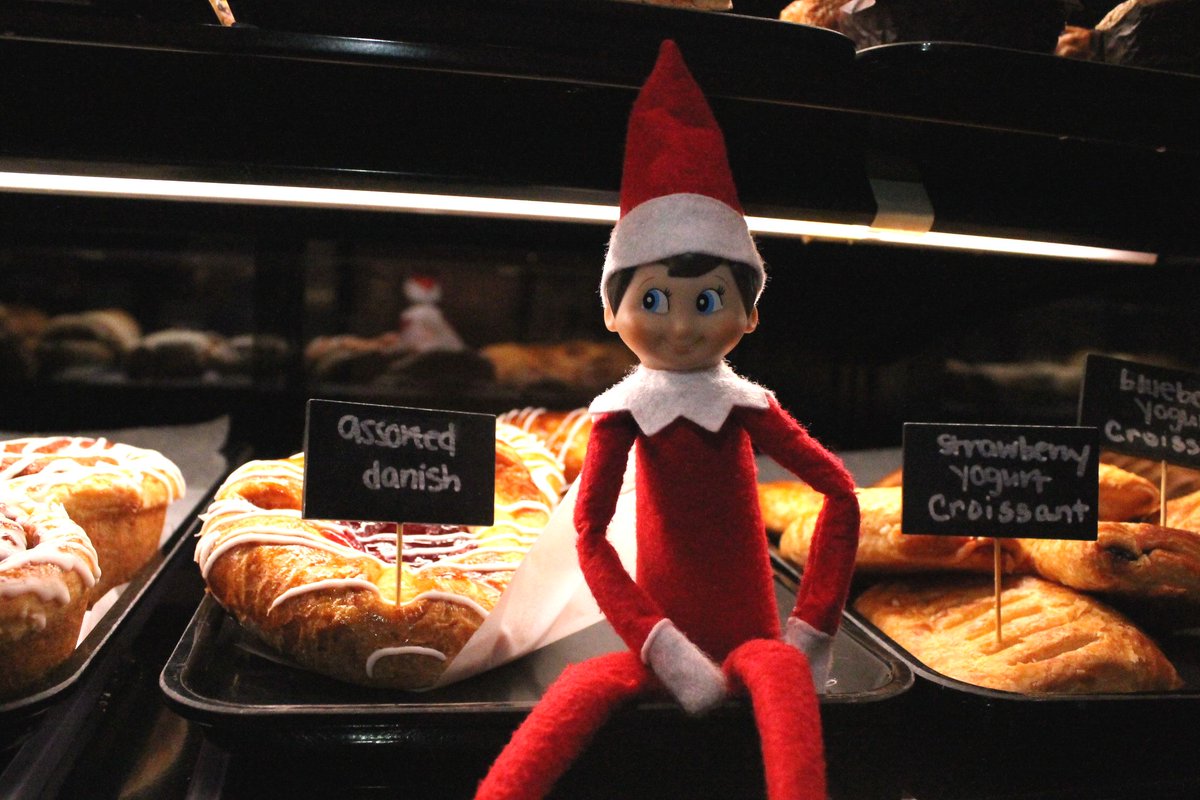 FourWindsCasino's tweet photo. Let's get this Four Winds vacation started with pastries at White Birch Market!
#ElfOnTheShelf #ElfAtTheCasino #FourWindsFun https://t.co/CdmOpuSgw5
