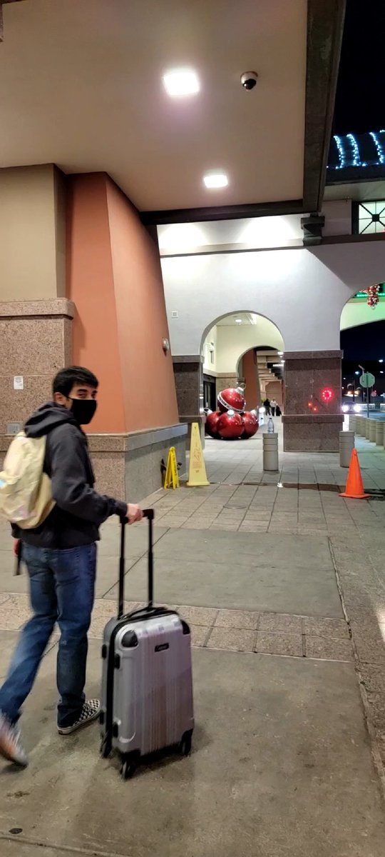 Blanca_Topete's tweet photo. And off he goes! π¬ First flight on his own. Thank you to @gcu for allowing my son to have the #CollegeExperience and spending 2 days as a Lope on campus! π€ #FutureLope #DiscoverGCU #CollegeVisit #GoLopes #TeamSISD @PHills_HS @SocorroISD #EndlessOpportunities https://t.co/9pnl228WXB