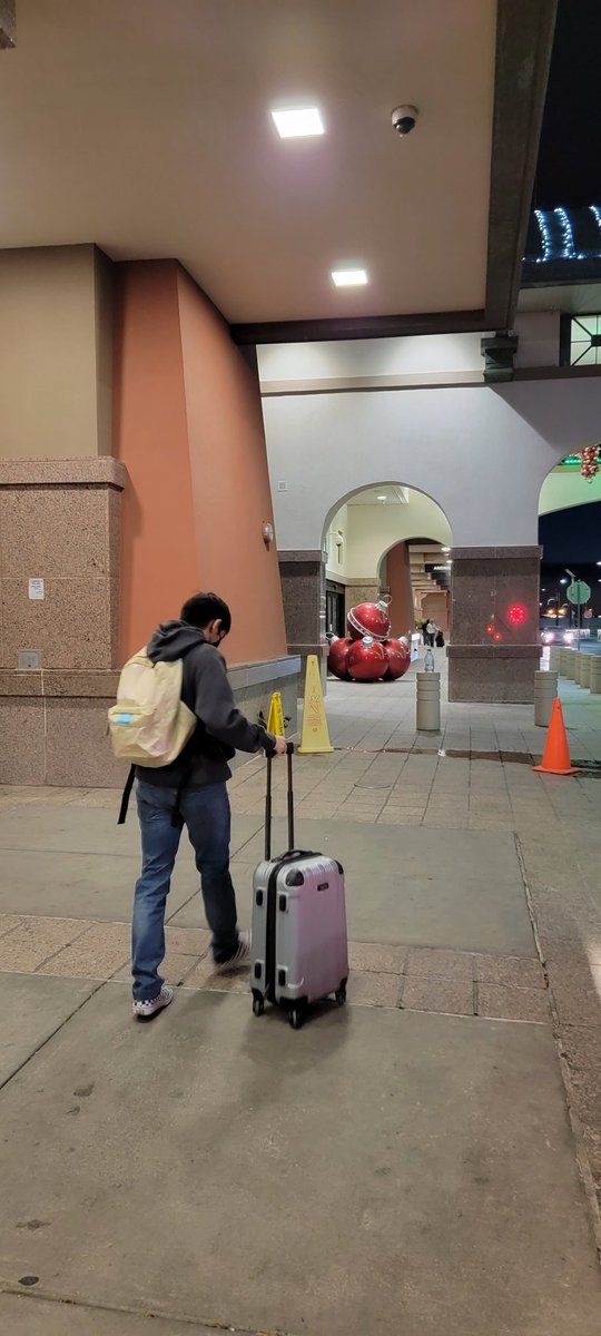 Blanca_Topete's tweet photo. And off he goes! π¬ First flight on his own. Thank you to @gcu for allowing my son to have the #CollegeExperience and spending 2 days as a Lope on campus! π€ #FutureLope #DiscoverGCU #CollegeVisit #GoLopes #TeamSISD @PHills_HS @SocorroISD #EndlessOpportunities https://t.co/9pnl228WXB