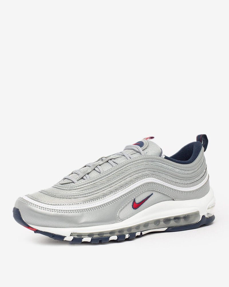 SNKR_TWITR tweet media