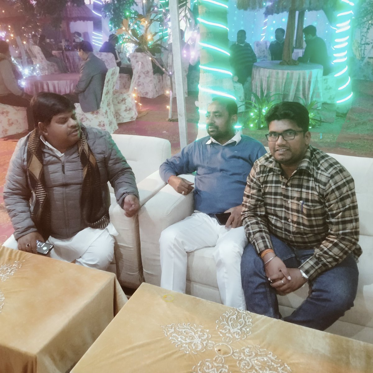 annu_nirala's tweet photo. #NewProfilePic https://t.co/ceE760K4gg