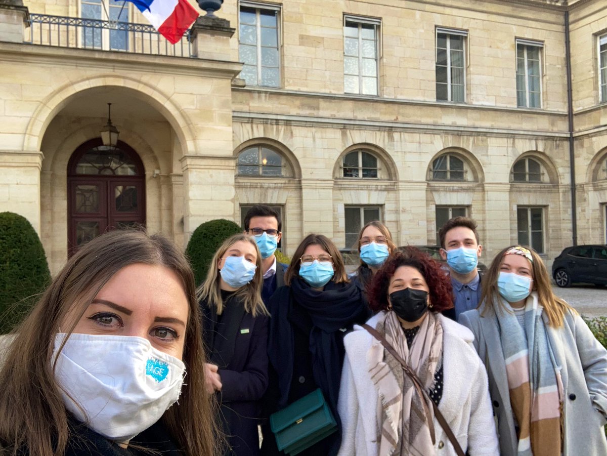 #Santé | Aujourd’hui se tenait le comité des parties prenantes pour définir la nouvelle organisation des missions due à l’internalisation du Centre National d’Appui pour la qualité de vie des #étudiant.e.s en #santé, le bien-être des futurs soignants doit en dicter les avancées !