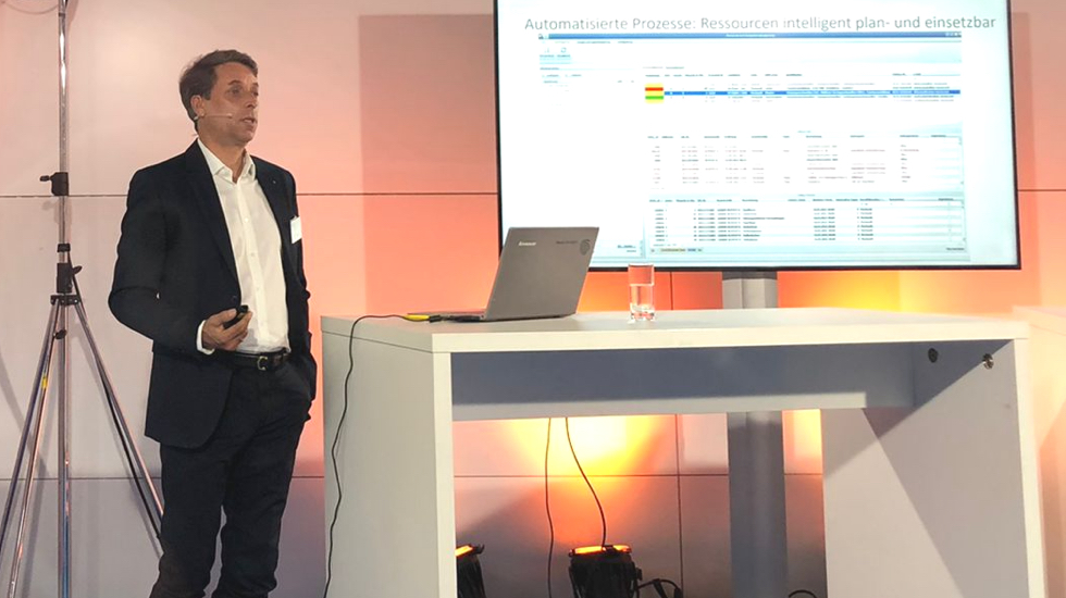 iasmexis's tweet photo. „Intelligente Personaleinsatzplanung in der Instandhaltung“ - ein Highlight bei der IN.STAND! Sehen Sie hier ein Video unseres Vortrages „Vom Cost Center zum Profit Center in der Instandhaltung durch KI und einem intelligenten CMMS“ 👉 https://t.co/jX1tSNmEFk https://t.co/fiOeYQ2QFb