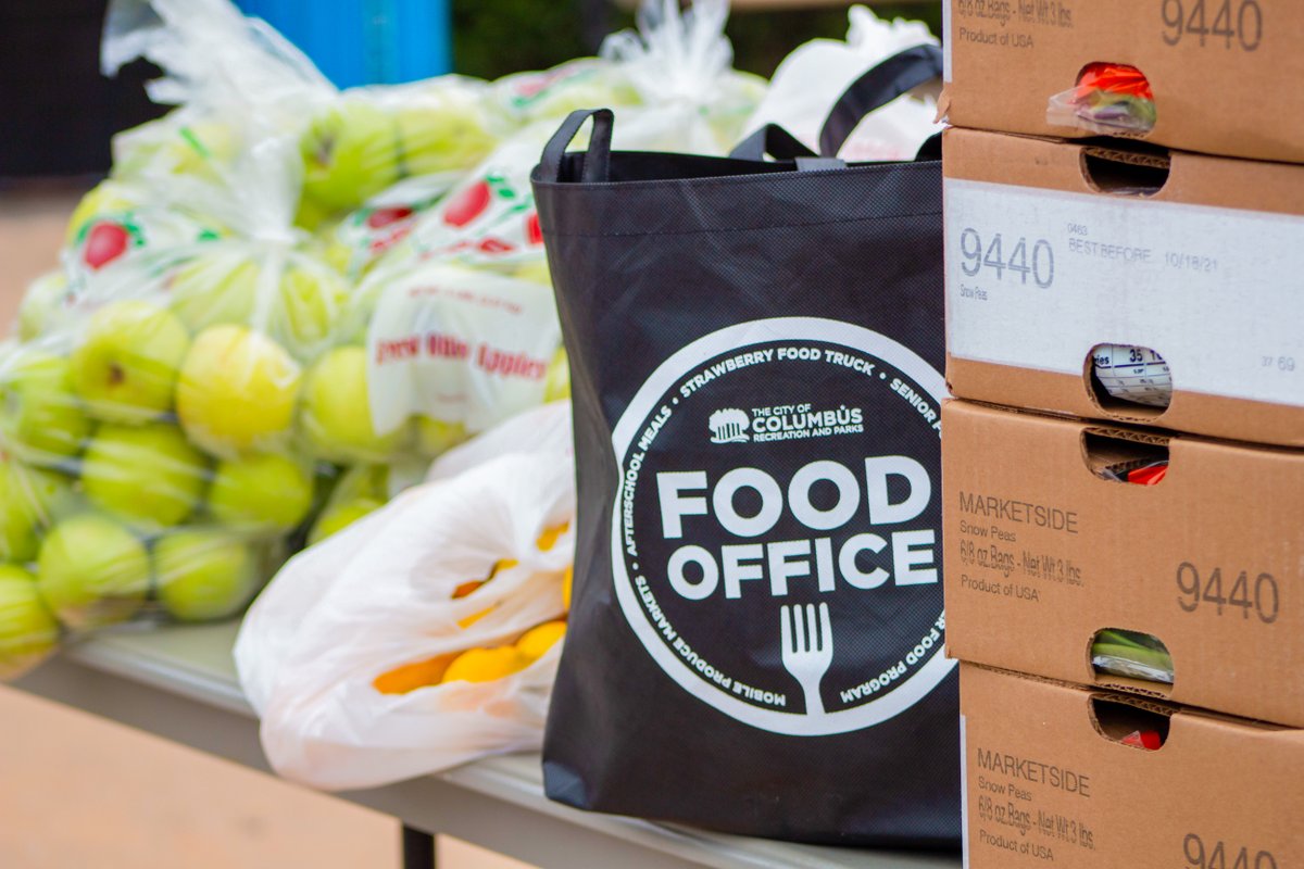 Fresh produce is here! Stop by the Glenwood Community Center to pick up fresh fruits and vegetables. Distribution will start at 3 p.m. #FoodAroundCbus #TogetherCbus #FreshProduce