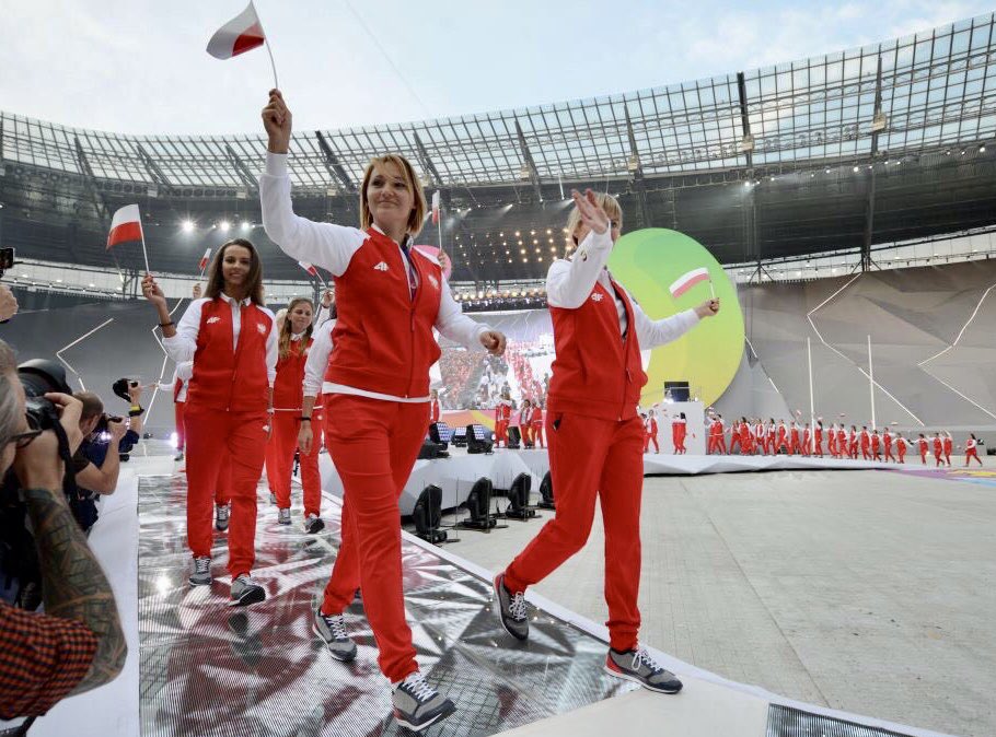 Rabiot69's tweet photo. Podczas ostatnich Igrzysk Sportowych we Wrocławiu (@twg2017) Reprezentacja Polski zdobyła 30 medali, w tym 9 złotych. Dzięki wsparciu funduszy @SPORT_GOV_PL nasi sportowcy także pięknie i w jednolity sposób wystąpili w imieniu biało-czerwonej 🇵🇱 https://t.co/hIYyeHAMLu