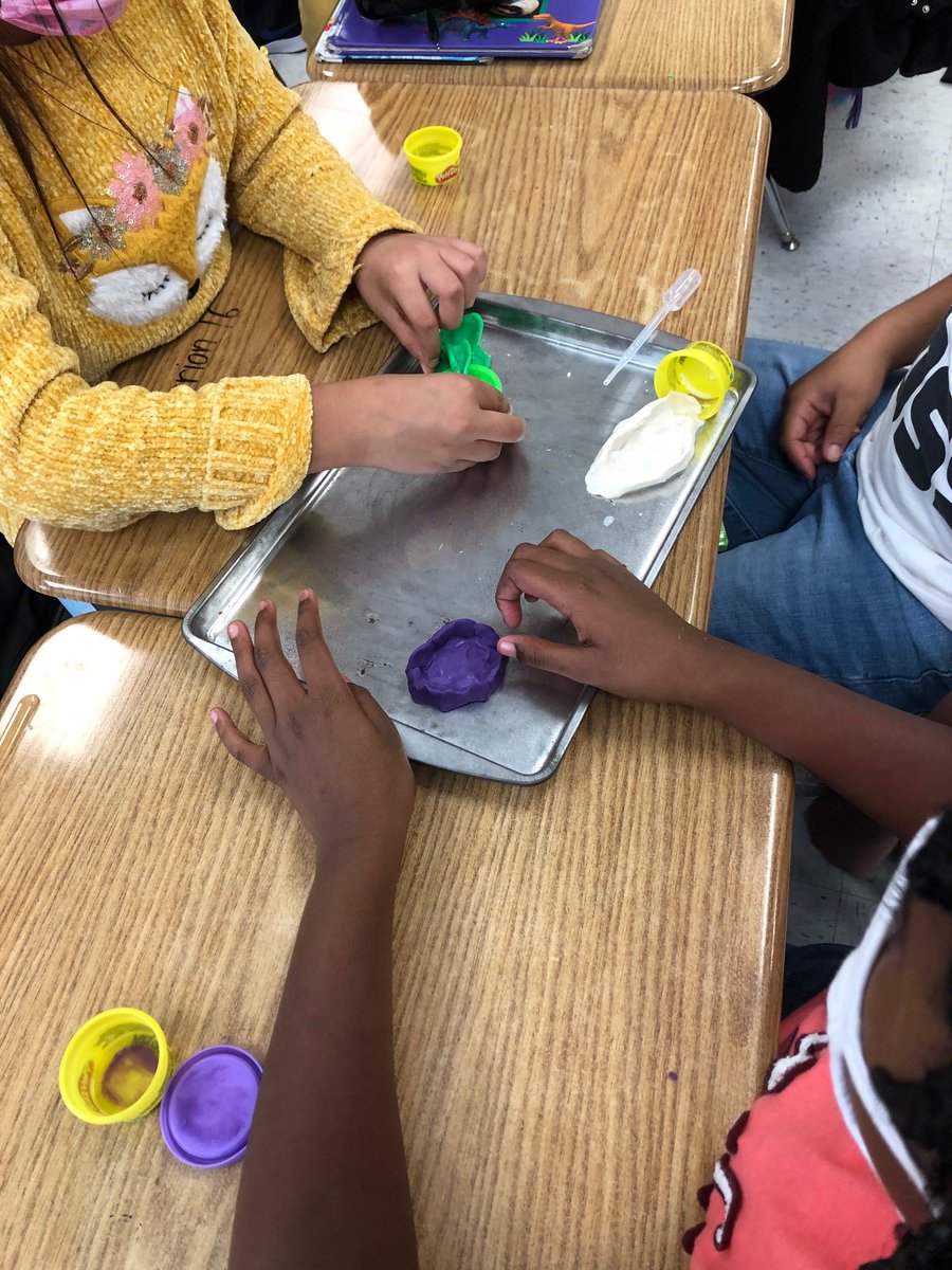 DiggsLatham's tweet photo. Third graders working on Landforms with Mr. Friel & Mrs. Morris using clay #AAI #AcademicArtsIntegration @AplusSchoolsNC https://t.co/mM2hzBqjXU