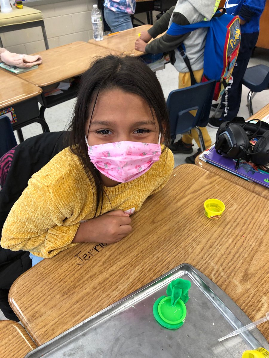 DiggsLatham's tweet photo. Third graders working on Landforms with Mr. Friel & Mrs. Morris using clay #AAI #AcademicArtsIntegration @AplusSchoolsNC https://t.co/mM2hzBqjXU