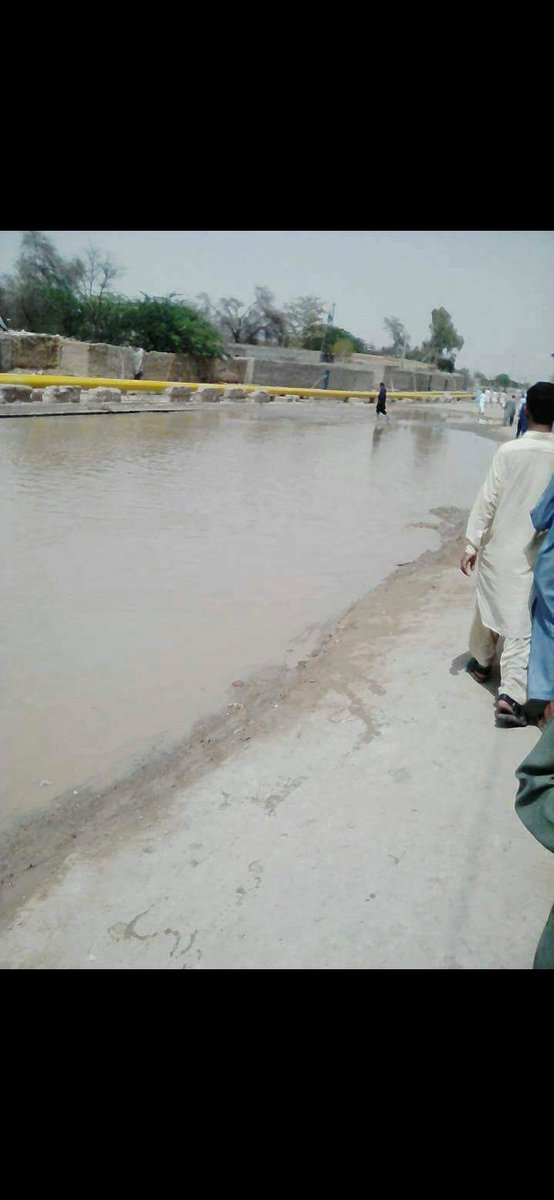 m_iQbal_Bugti's tweet image. #CorruptLocalGovtDerabugti
یہ روڈ ہے ،،
یا دریا ہے ؟؟