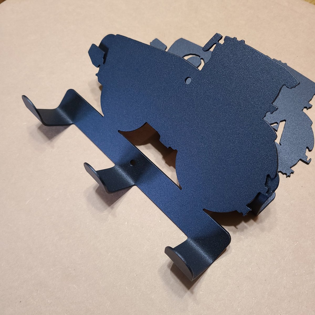 MattPinsonn's tweet photo. Fresh back from powdercoat, these tractor wall hangers are going to make great Christmas gifts. A few blank ones ready to go, customized available for order. DM for details. https://t.co/XKhBZkSXF7