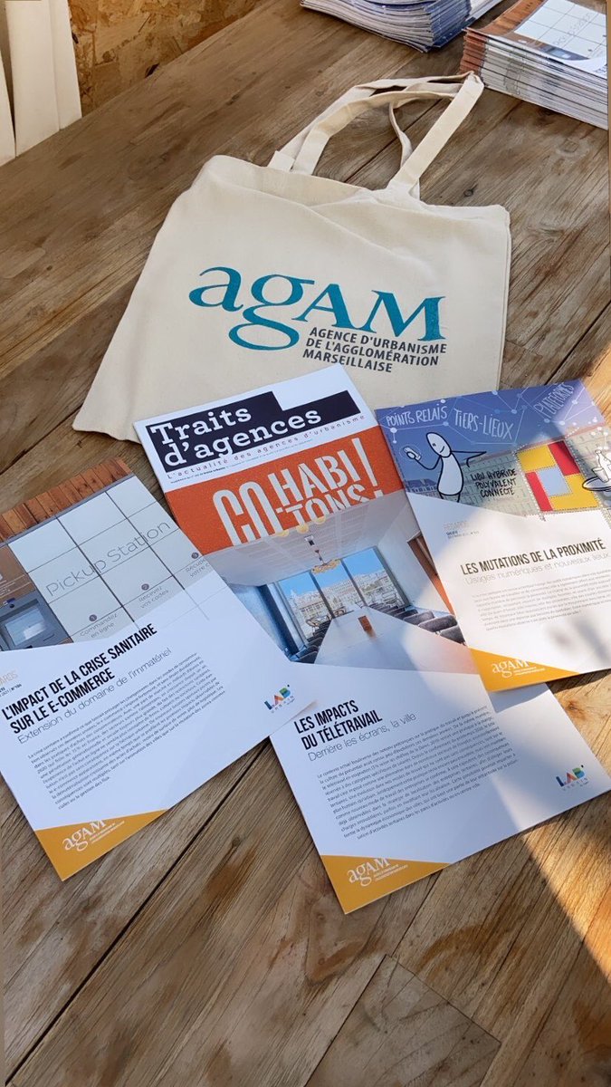 Préparation de notre atelier sur les impacts des usages numériques dans la ville #Fnau42 #fnau a tout de suite ! <a href="/AMPMetropole/">Métropole Aix-Marseille-Provence</a> <a href="/lacaradec/">Laure-Agnès Caradec</a> <a href="/AIDObservatoire/">AID Observatoire</a> <a href="/Colliers_FR/">Colliers France</a> <a href="/TheBabelCo/">THE BABEL COMMUNITY</a>