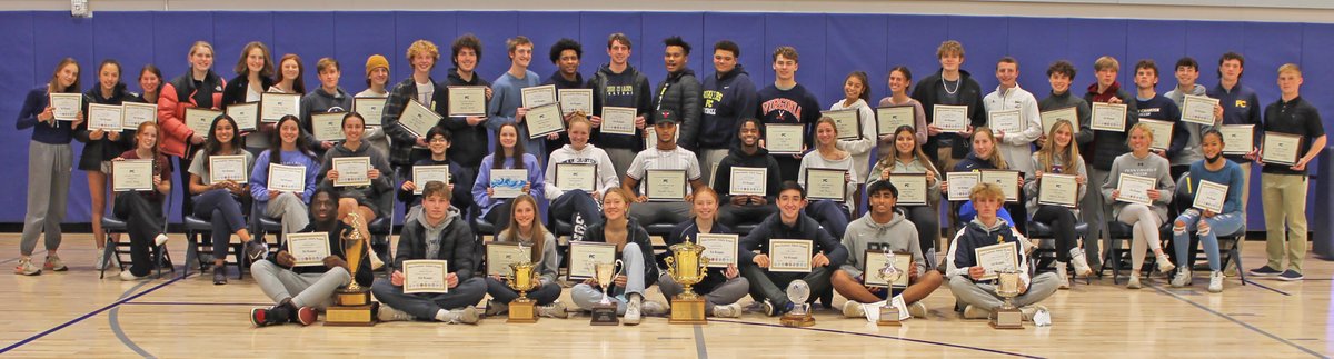 wpcsports's tweet photo. Congratulations to our Fall Award Honorees. 32 student athletes were recognized as All Inter Ac performers! #allinterac #coachesawards #pcga2021mvps @TheCHLocal @PennCharter https://t.co/yQQIIXQCHN
